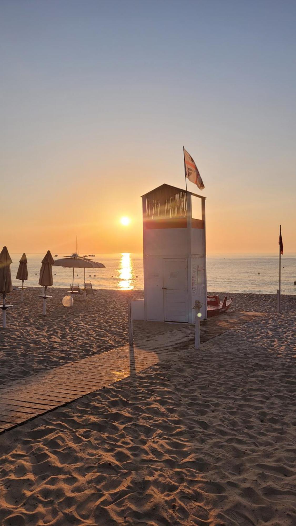 Stella Beach House At Free Beach Residence Коста Рей Екстериор снимка